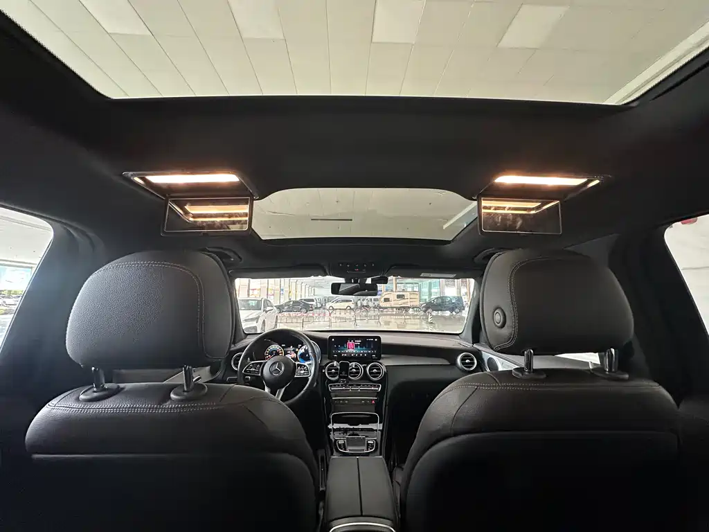 Mercedes-Benz GLC 2021 — фото 16