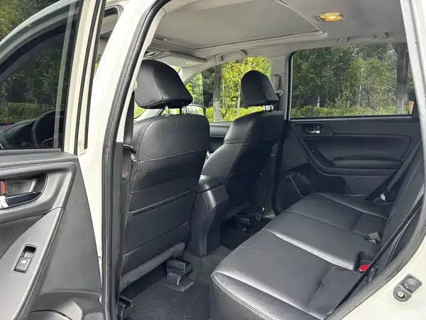 Subaru Forester 2016