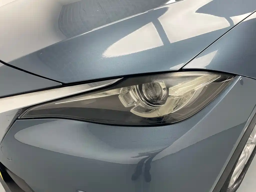Mazda CX-4 2018 — фото 15