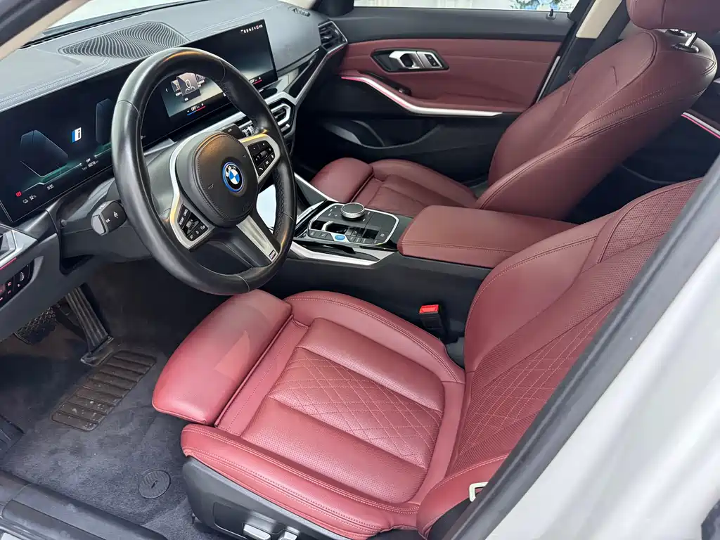 BMW i3 2023