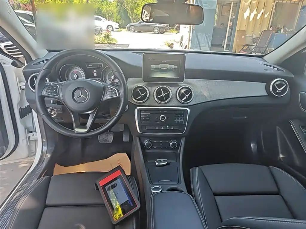 Mercedes-Benz GLA 2017 — фото 10