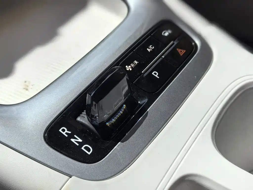 Geely Galaxy Starwish 2025
