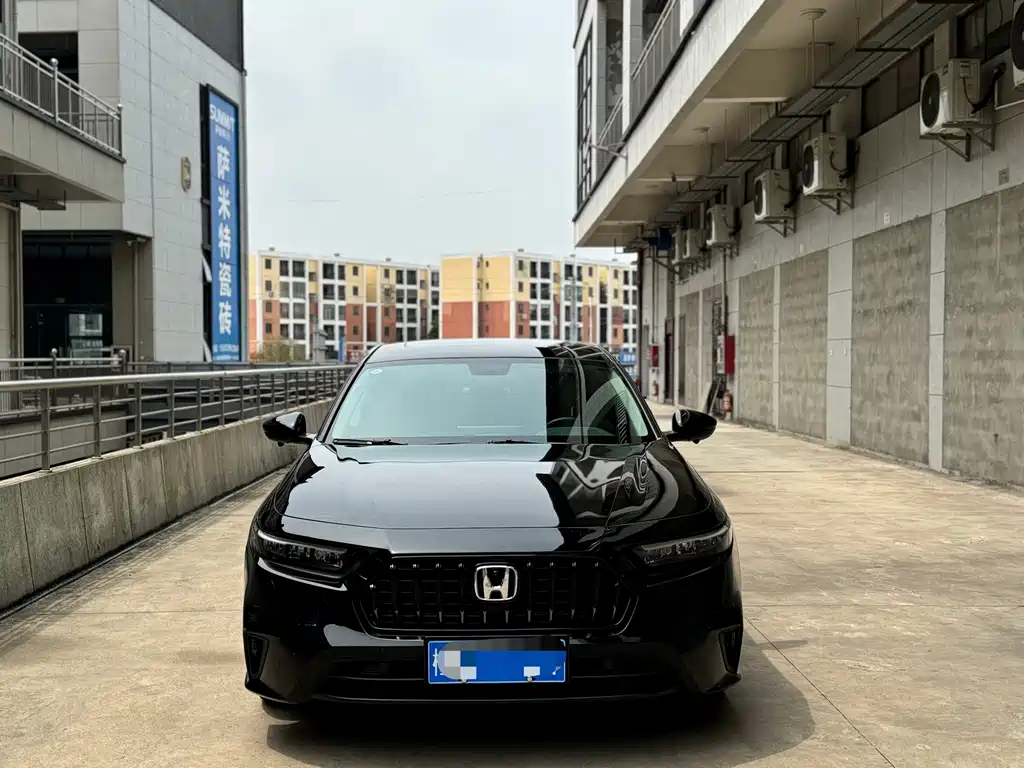 Honda Inspire 2024 — фото 2