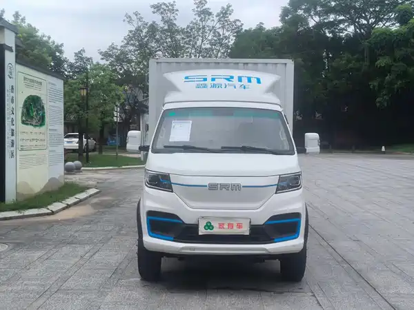 SRM T5L EV 2025