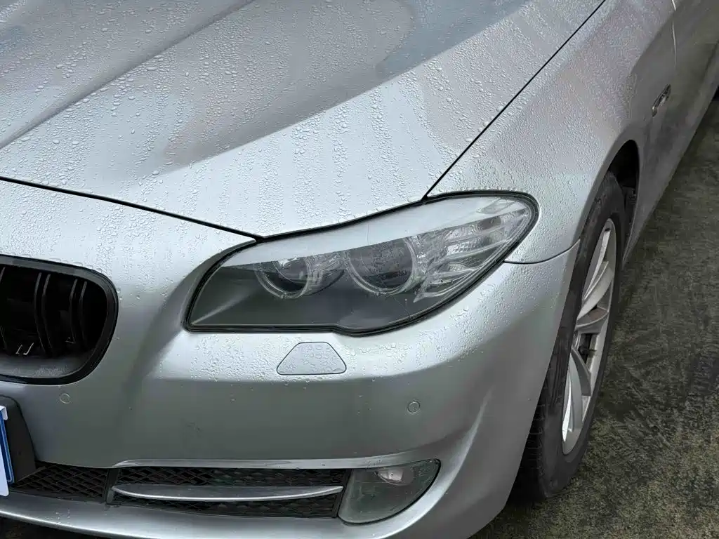 BMW 5 Series 2011