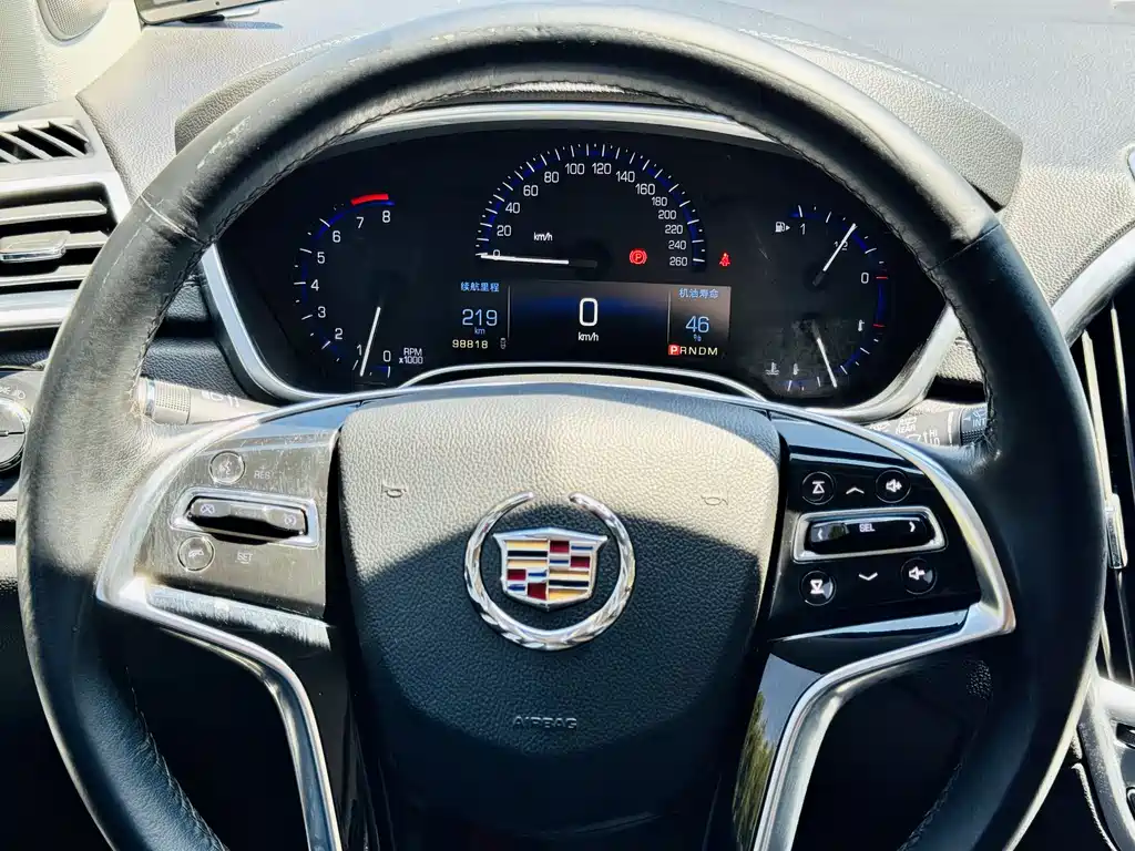 Cadillac SRX 2014 — фото 6