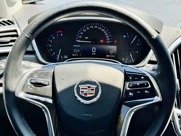 Cadillac SRX 2014