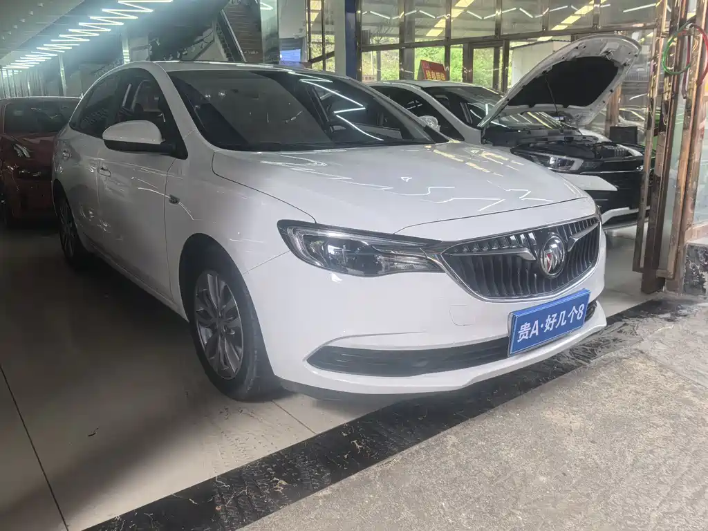 Buick Excelle 2019 — фото 3
