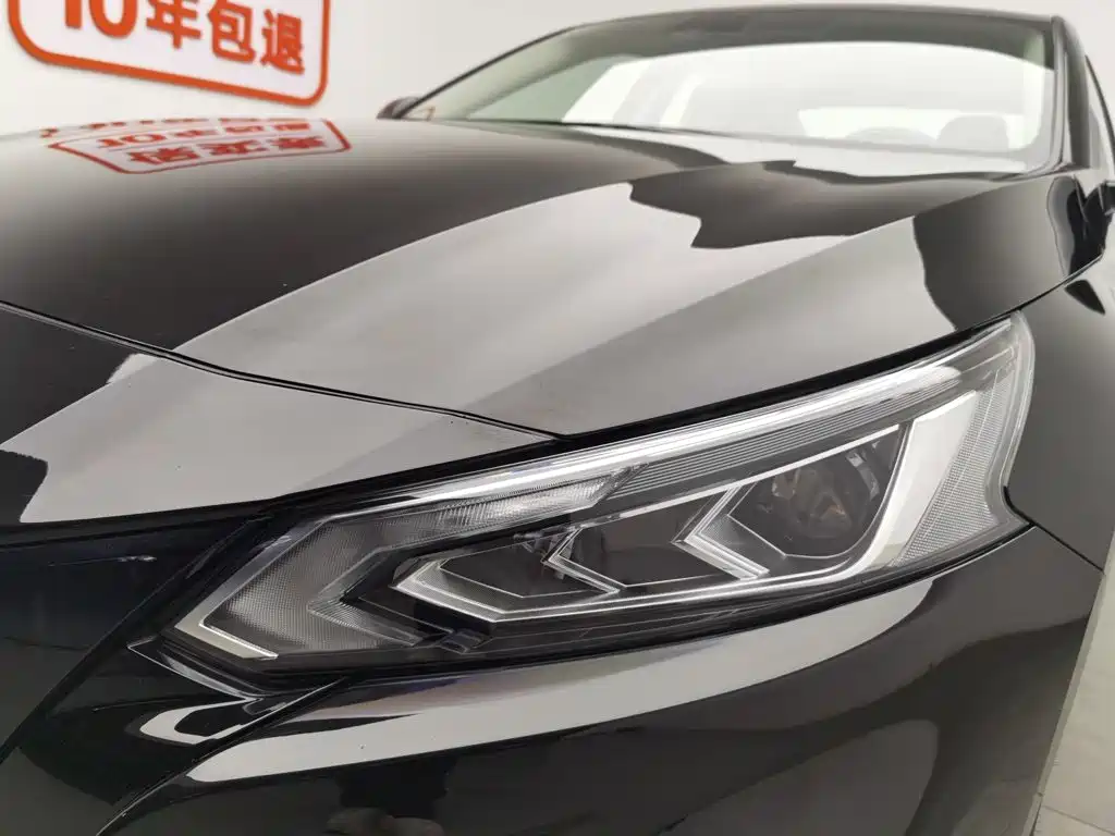 Nissan Teana 2022