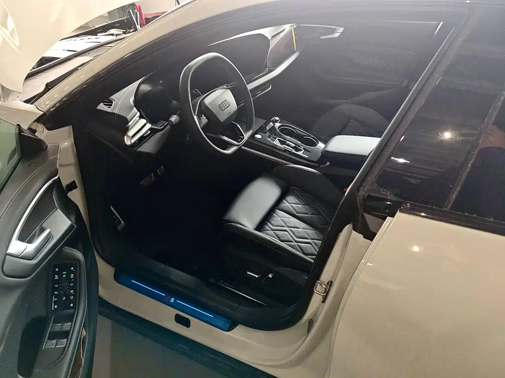 Audi A5L Sportback — фото 3