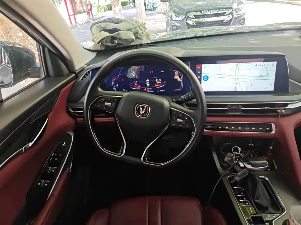 Changan CS75PLUS 2020 — фото 11