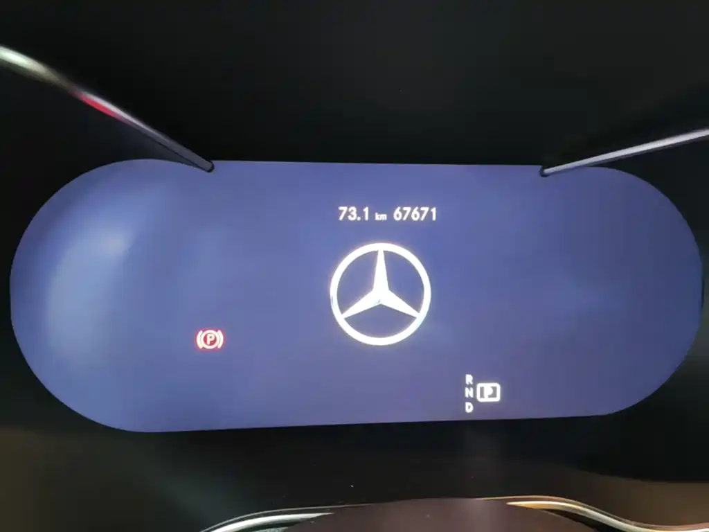 Mercedes-Benz GLC 2021 — фото 12