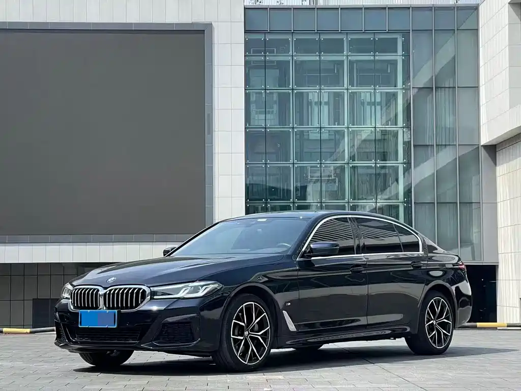BMW 5 Series 2022