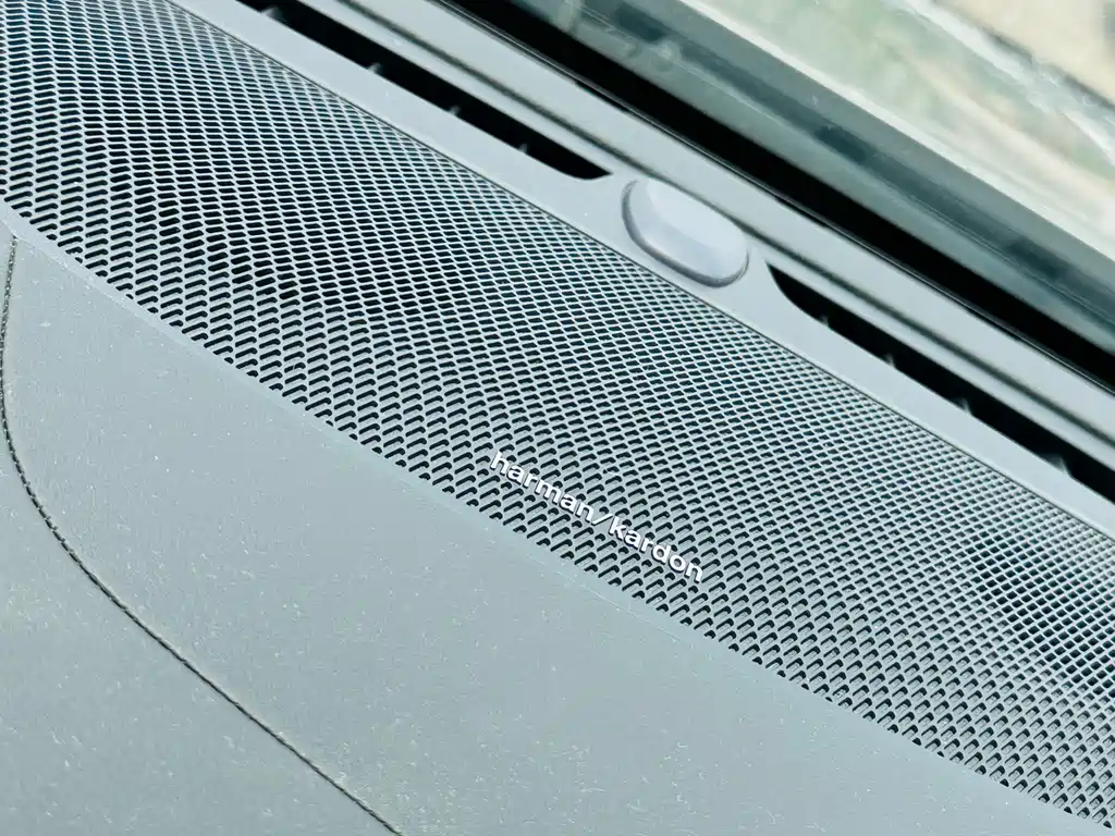 Volvo XC60 PHEV 2021 — фото 17