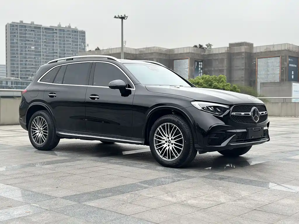 Mercedes-Benz GLC 2026