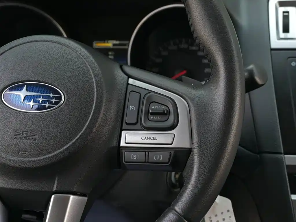 Subaru Legacy 2016 — фото 13