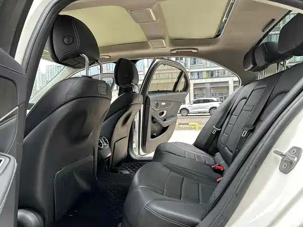 Mercedes-Benz C-Class 2016