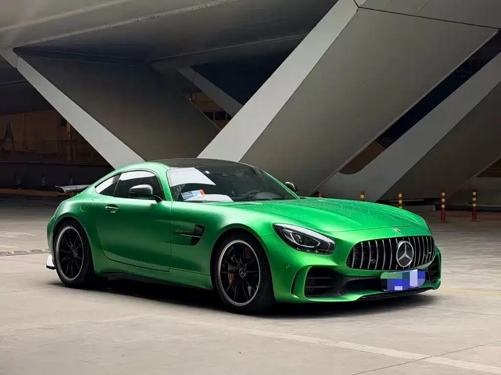 Mercedes-Benz AMG GT 2019 — фото 1