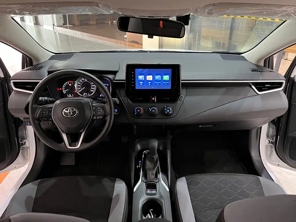 Toyota Corolla 2022 — фото 12