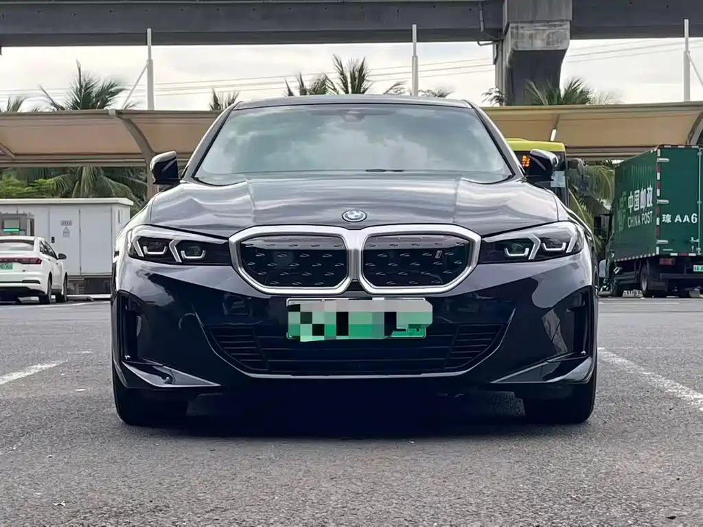 BMW i3 2023