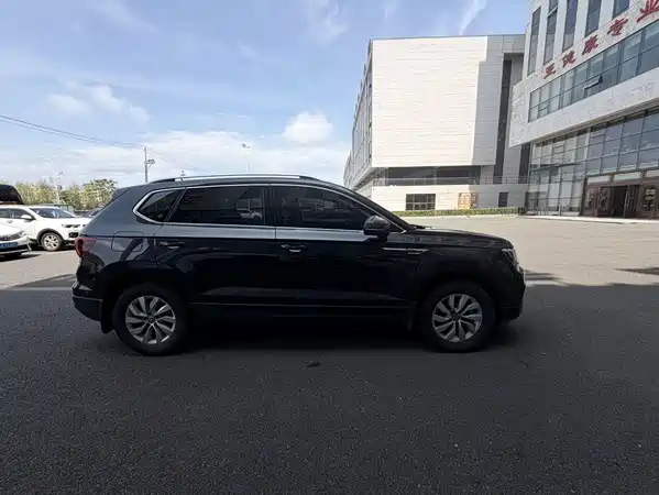 Volkswagen Tharu 2022