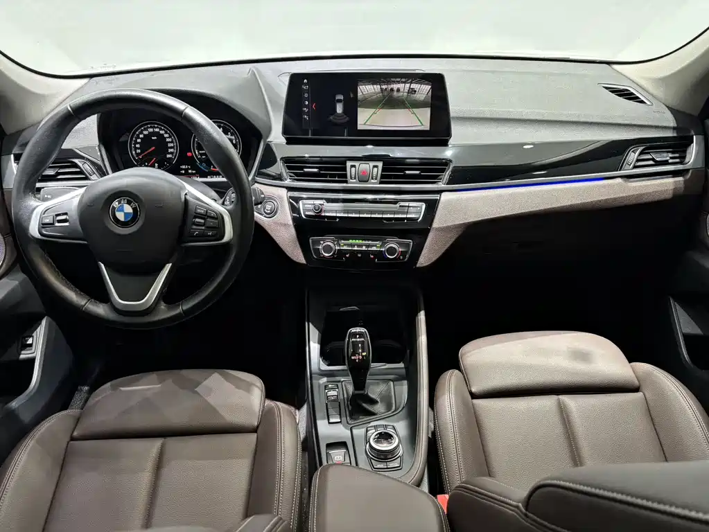 BMW X1 2022 — фото 12