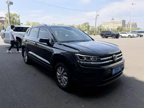 Volkswagen Tharu 2022