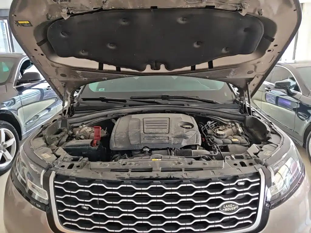 Land Rover Range Rover Velar 2022 — фото 20