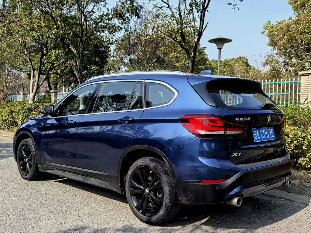 BMW X1 2021 — фото 17