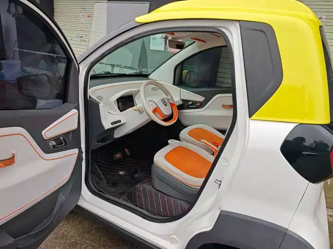 Baojun E100 2018