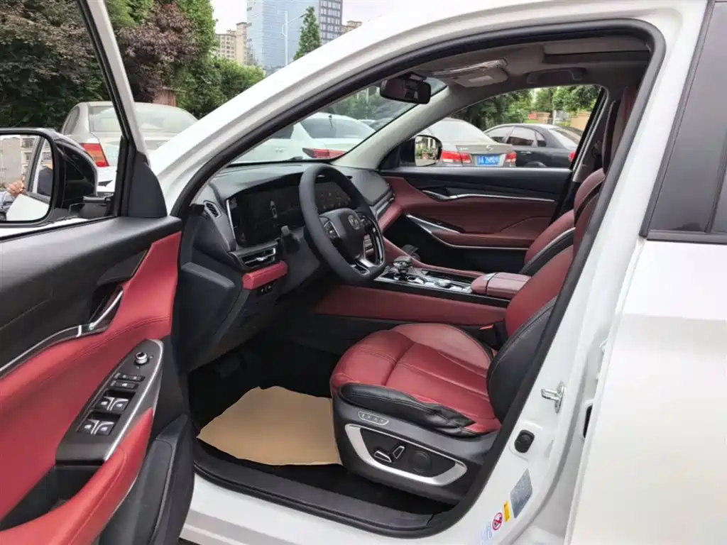 Changan CS75 PLUS 2021 — фото 16