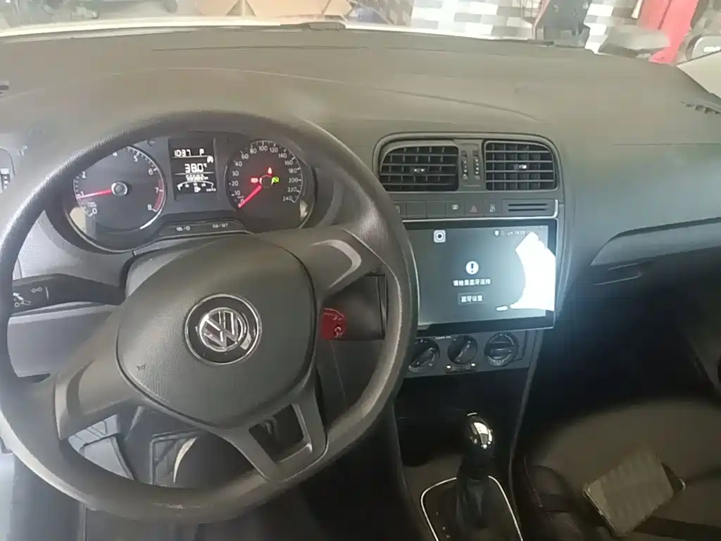 Volkswagen Polo 2019 — фото 10