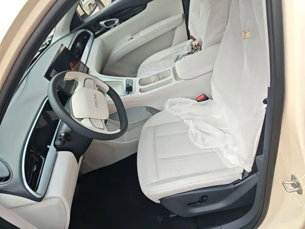 Geely Galaxy Starwish 2026 — фото 15
