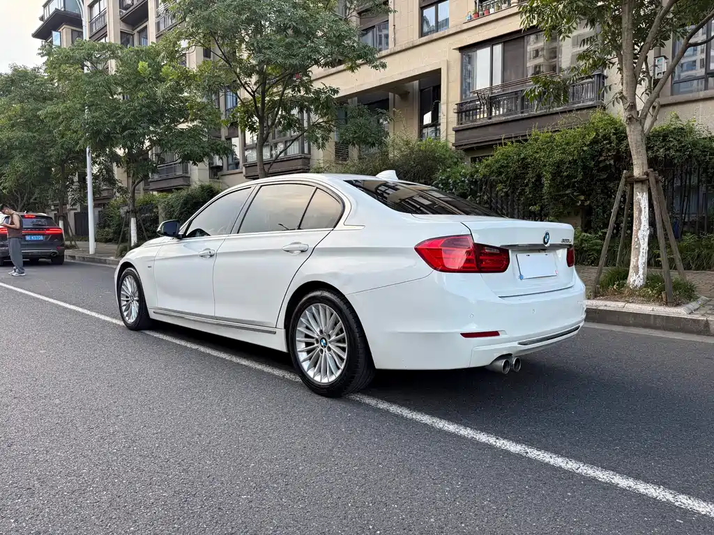 BMW 3 Series 2014 — фото 8