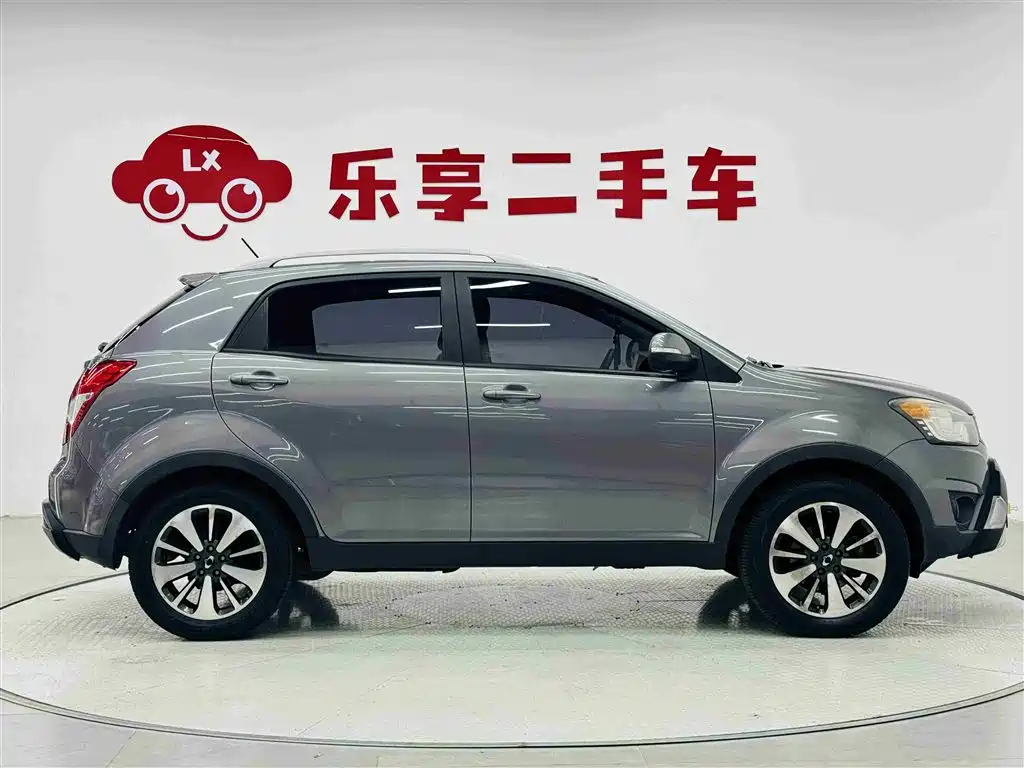 Ssangyong Korando 2014 — фото 6