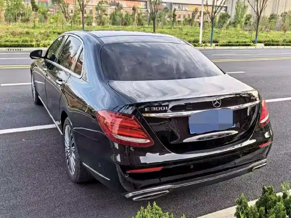 Mercedes-Benz E-Class 2019
