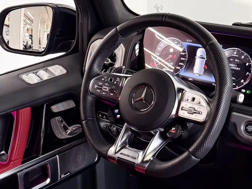 Mercedes-Benz G-Class AMG 2024 — фото 11