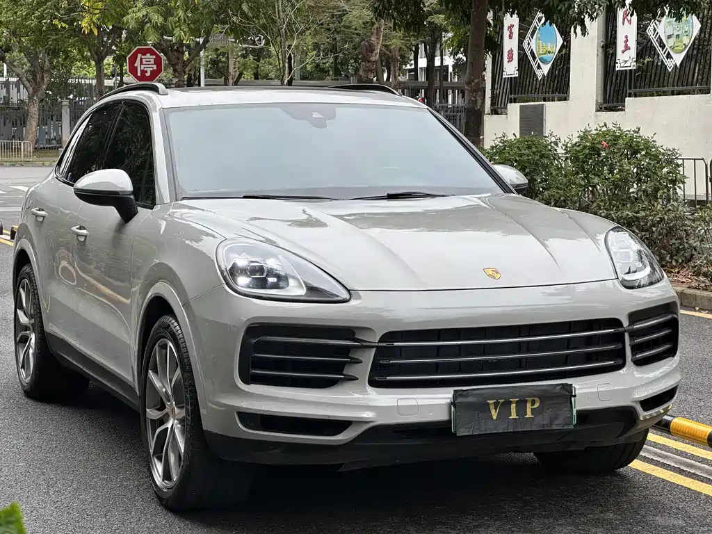 Porsche Cayenne Hybrid 2022 — фото 3