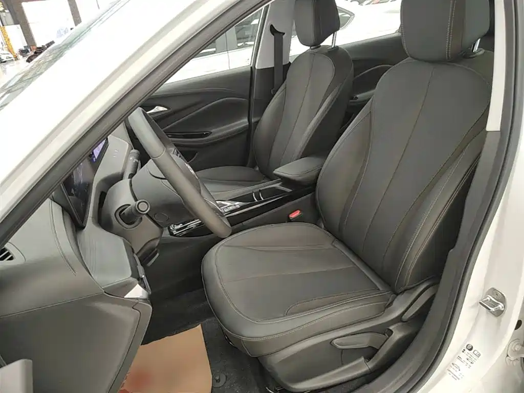 Buick Verano 2025 — фото 15
