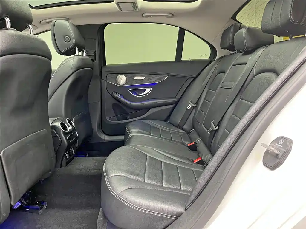Mercedes-Benz C-Class 2021 — фото 15