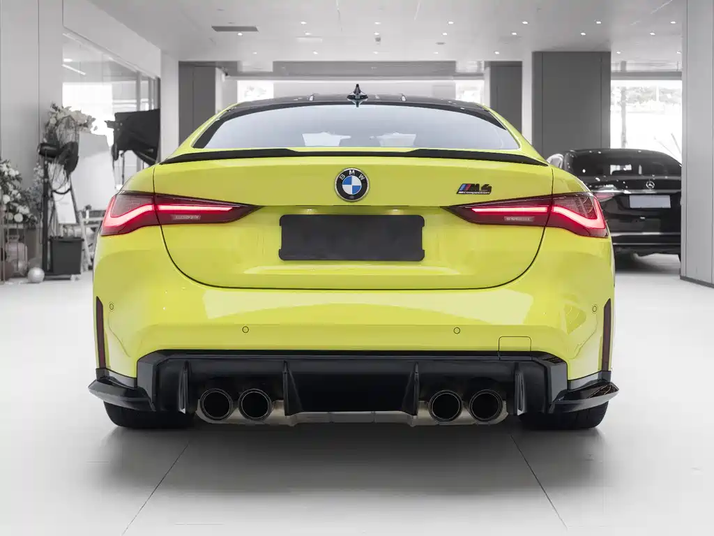BMW M4 2021 — фото 15
