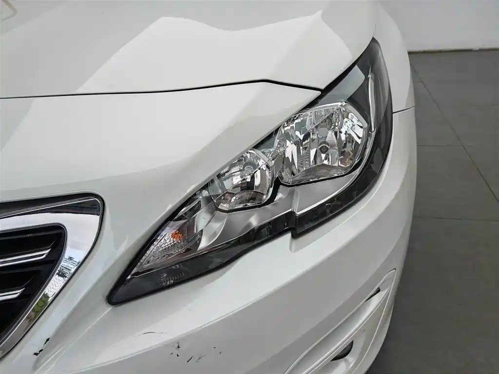 Peugeot 408 2017