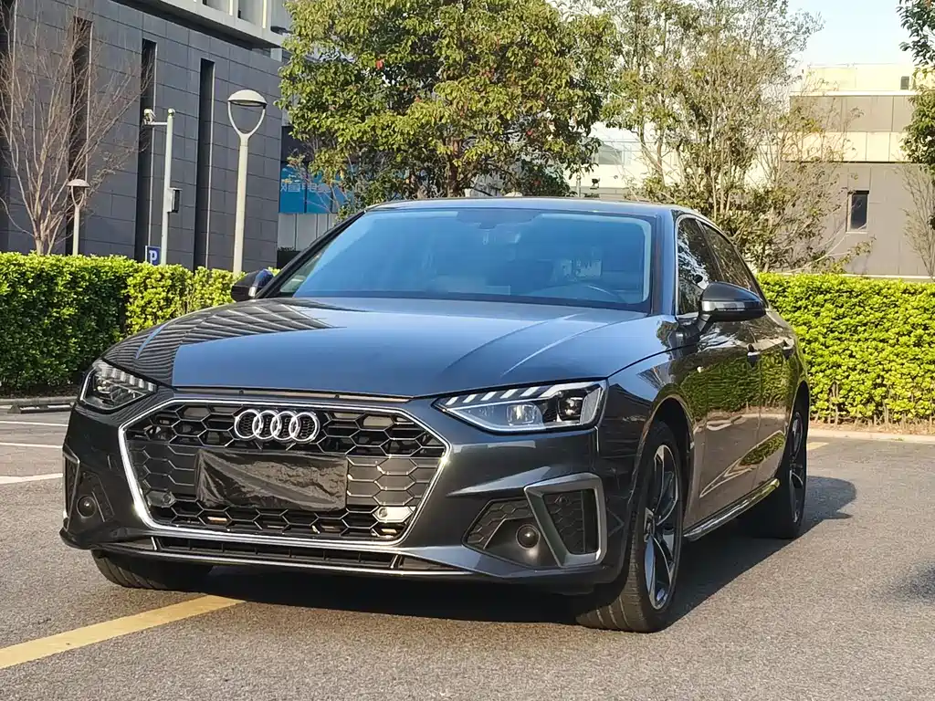 Audi A4L 2022