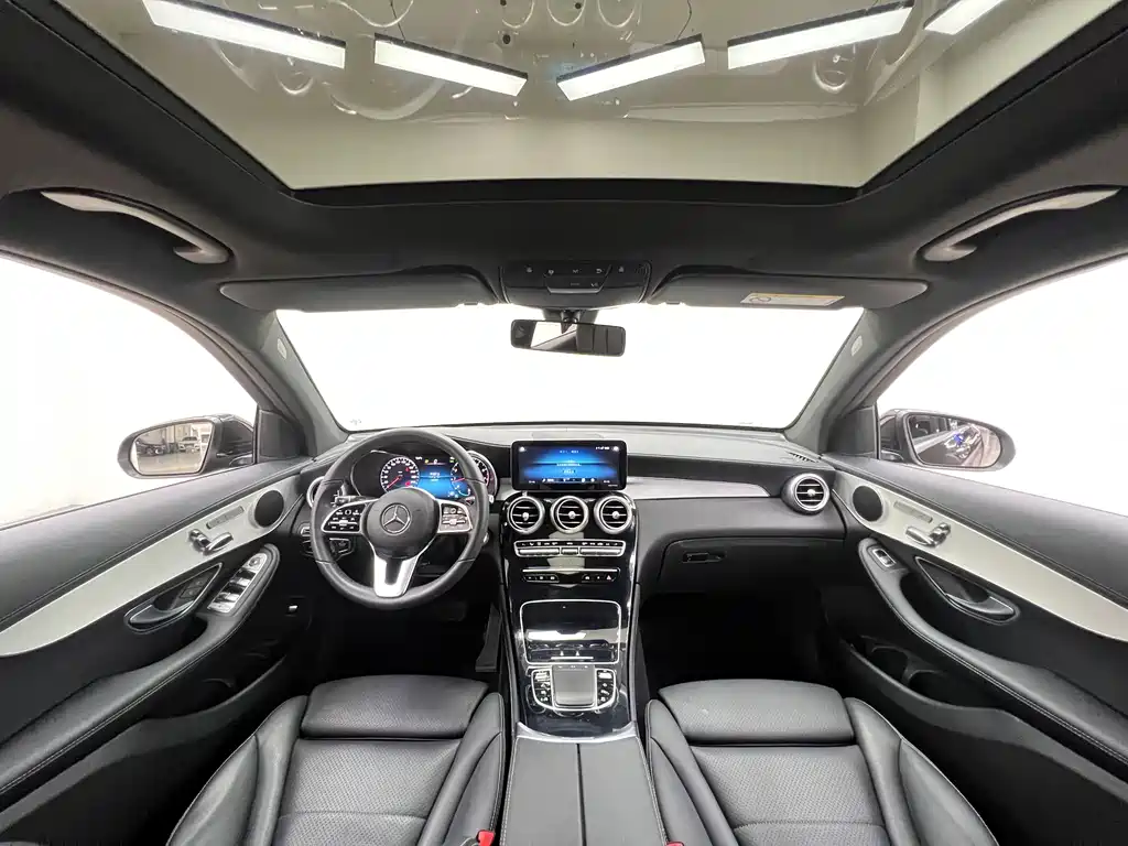 Mercedes-Benz GLC 2022 — фото 11