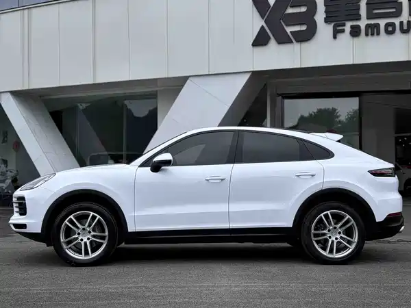 Porsche Cayenne 2020