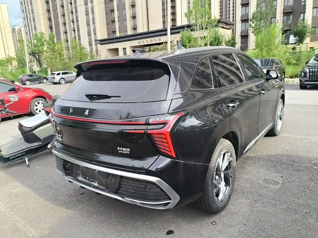 Hongqi HS3 PHEV 2024 — фото 7