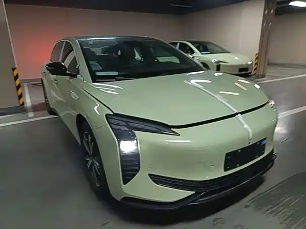 Hongqi EH7 2026