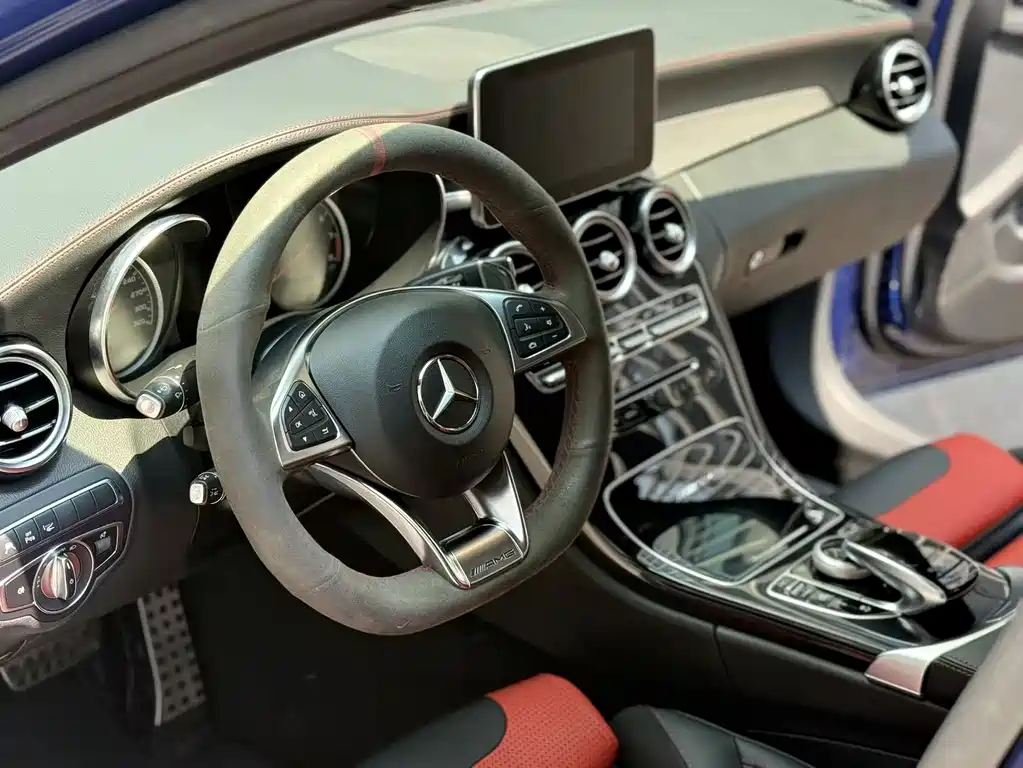 Mercedes-Benz C-Class AMG 2019 — фото 13