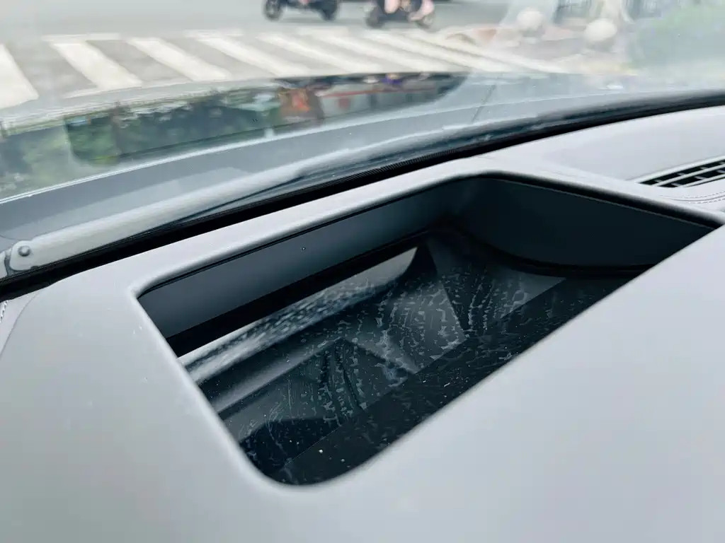 Audi Q7 2023 — фото 21