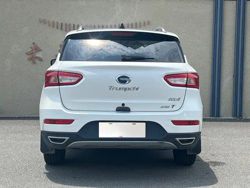 GAC Trumpchi GS4 2016 — фото 4